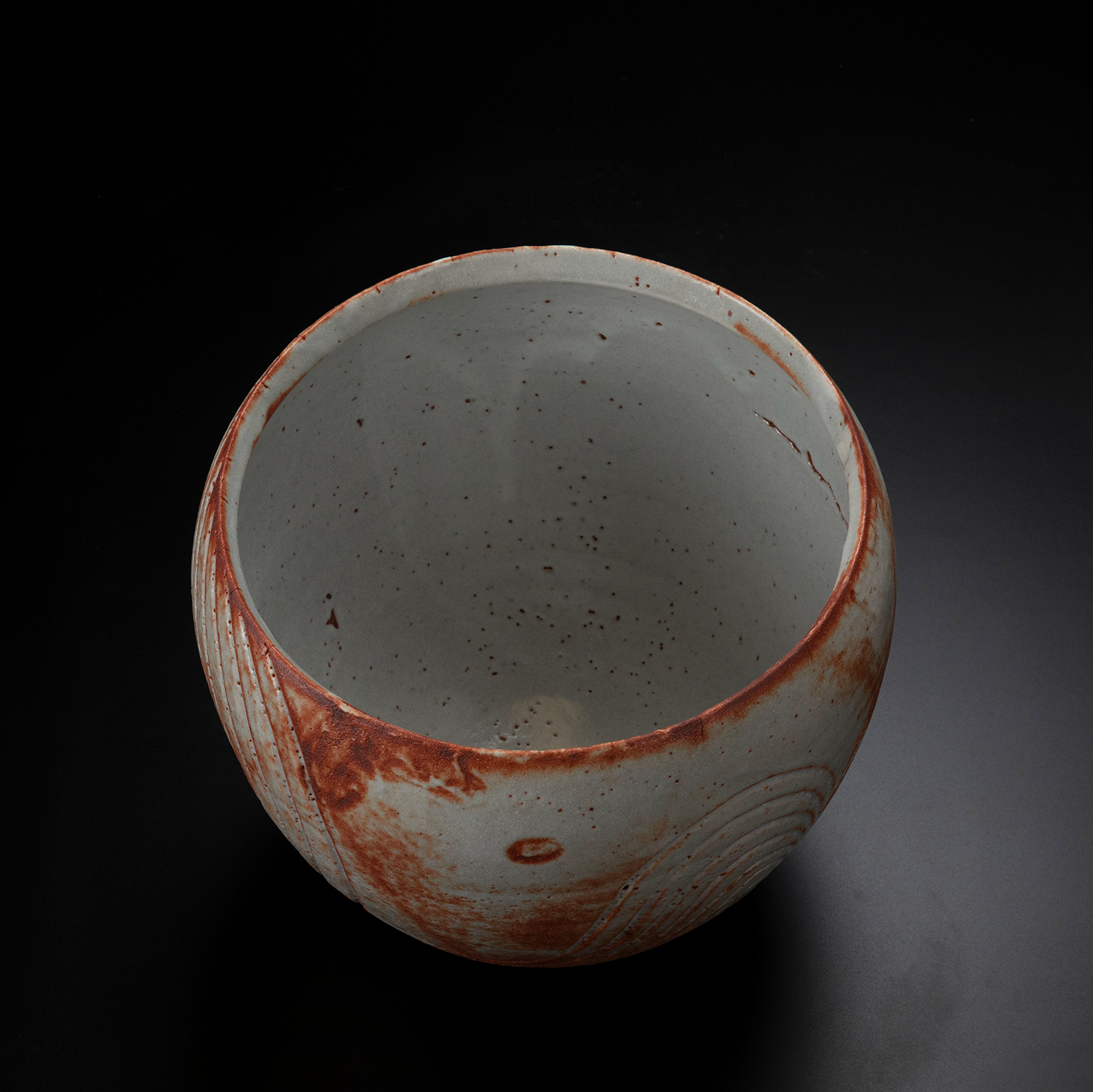 志野 壺