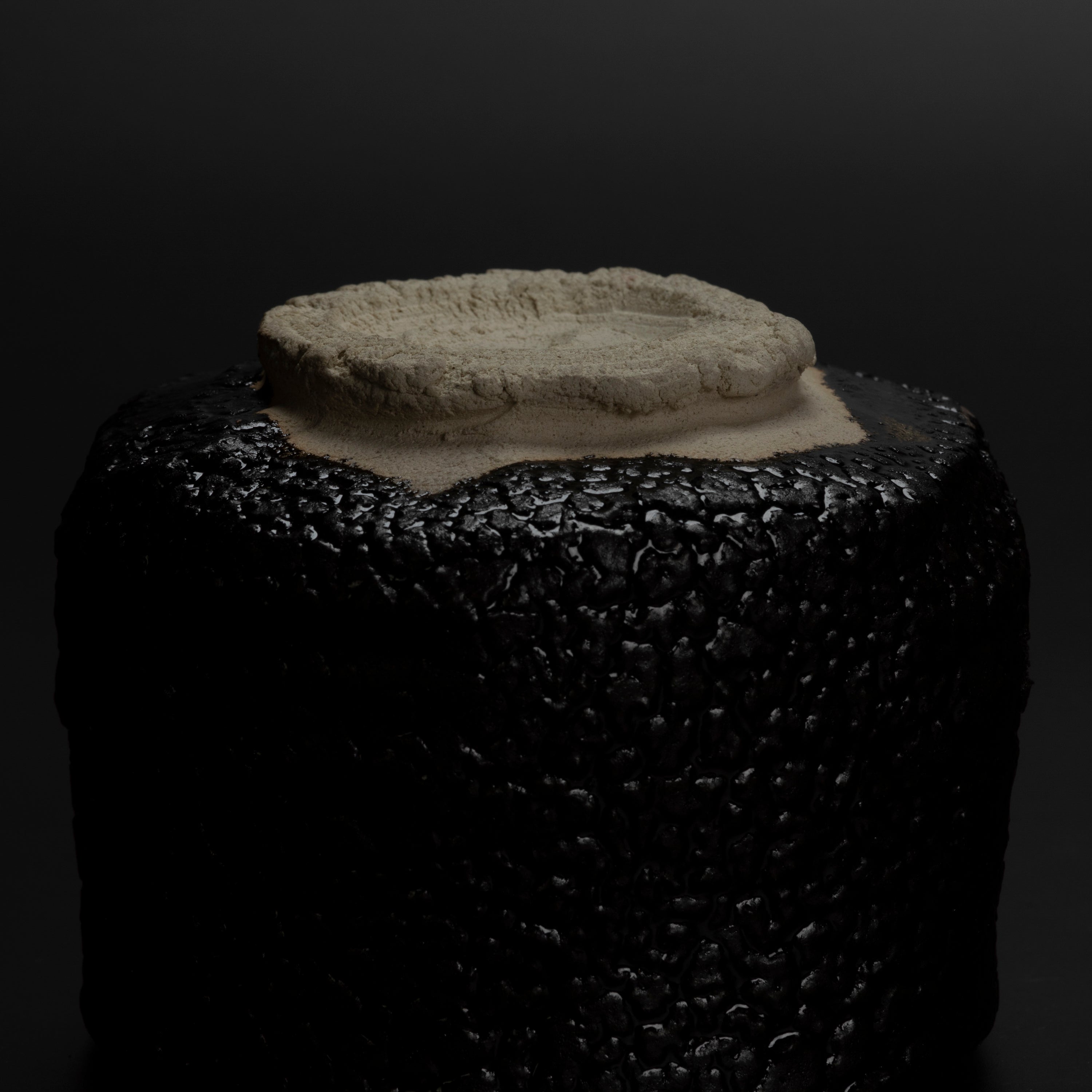 Setoguro Chawan