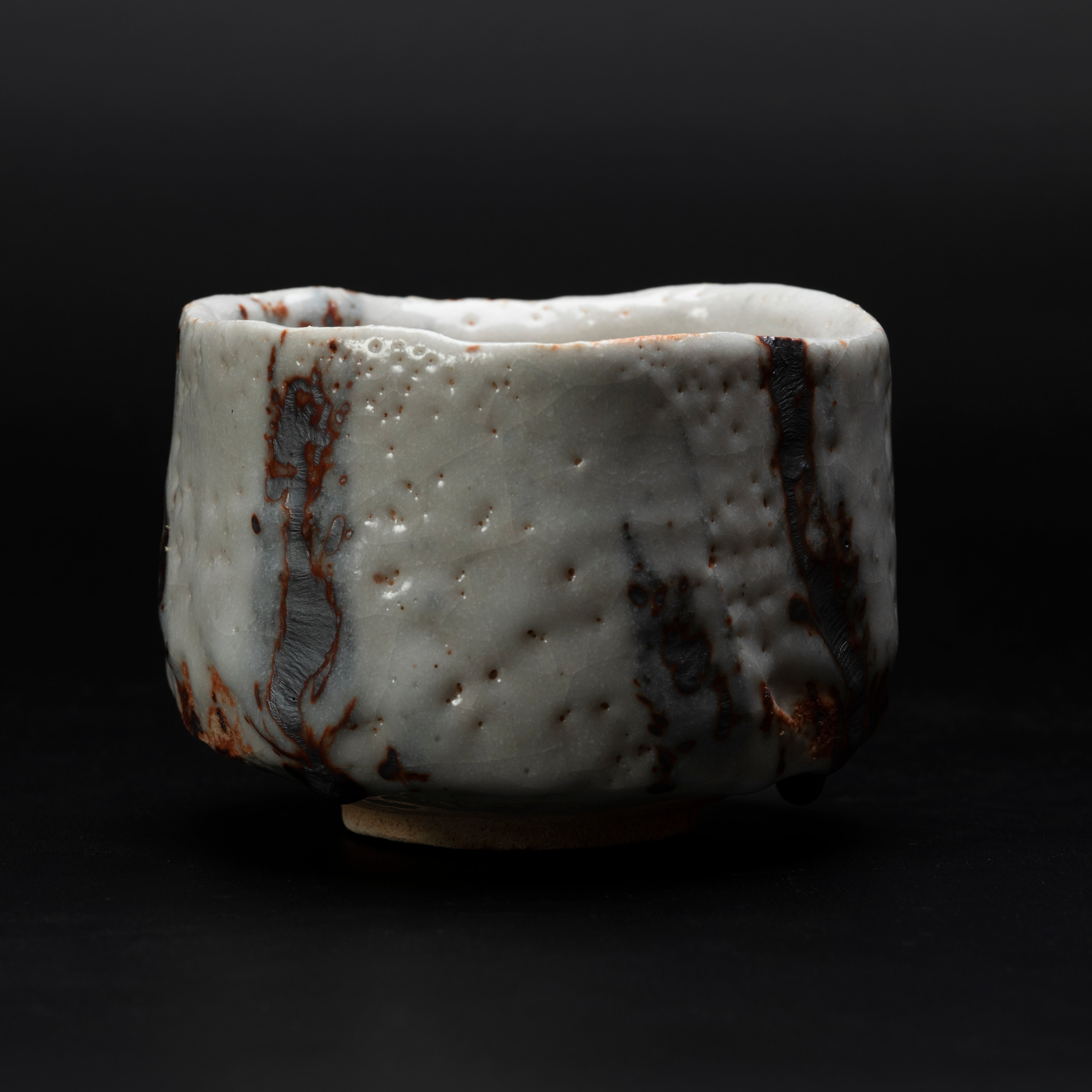 志野茶盌 夏の雲