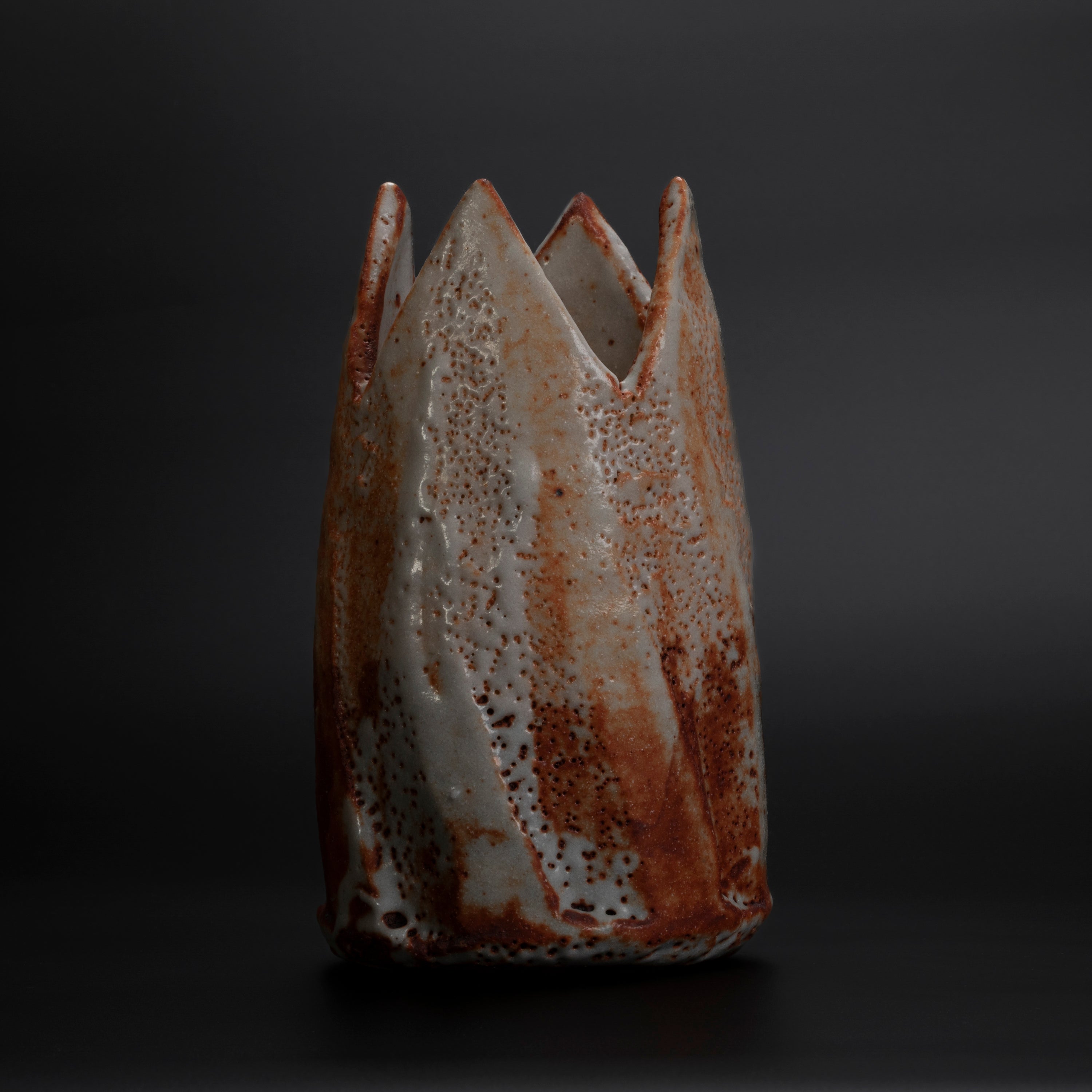 Shino Flower Vase - Calyx