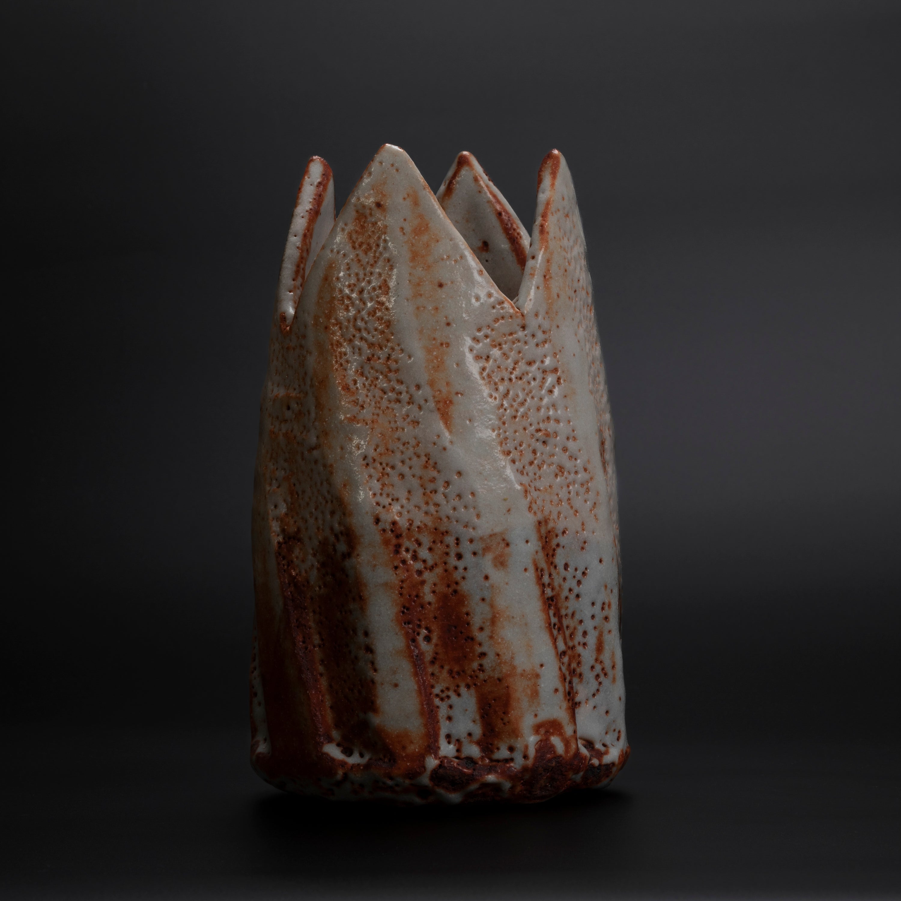 Shino Flower Vase - Calyx