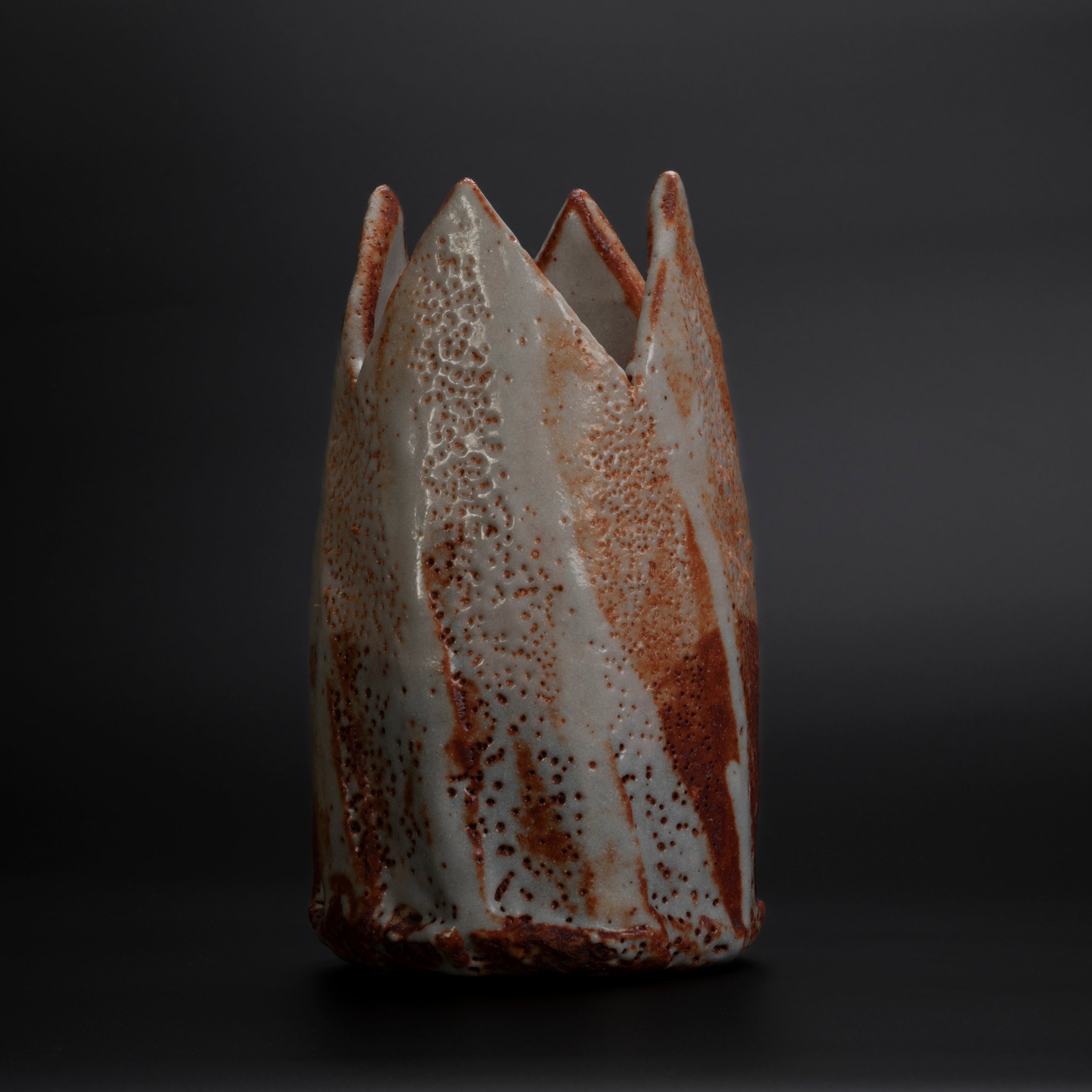 Shino Flower Vase - Calyx