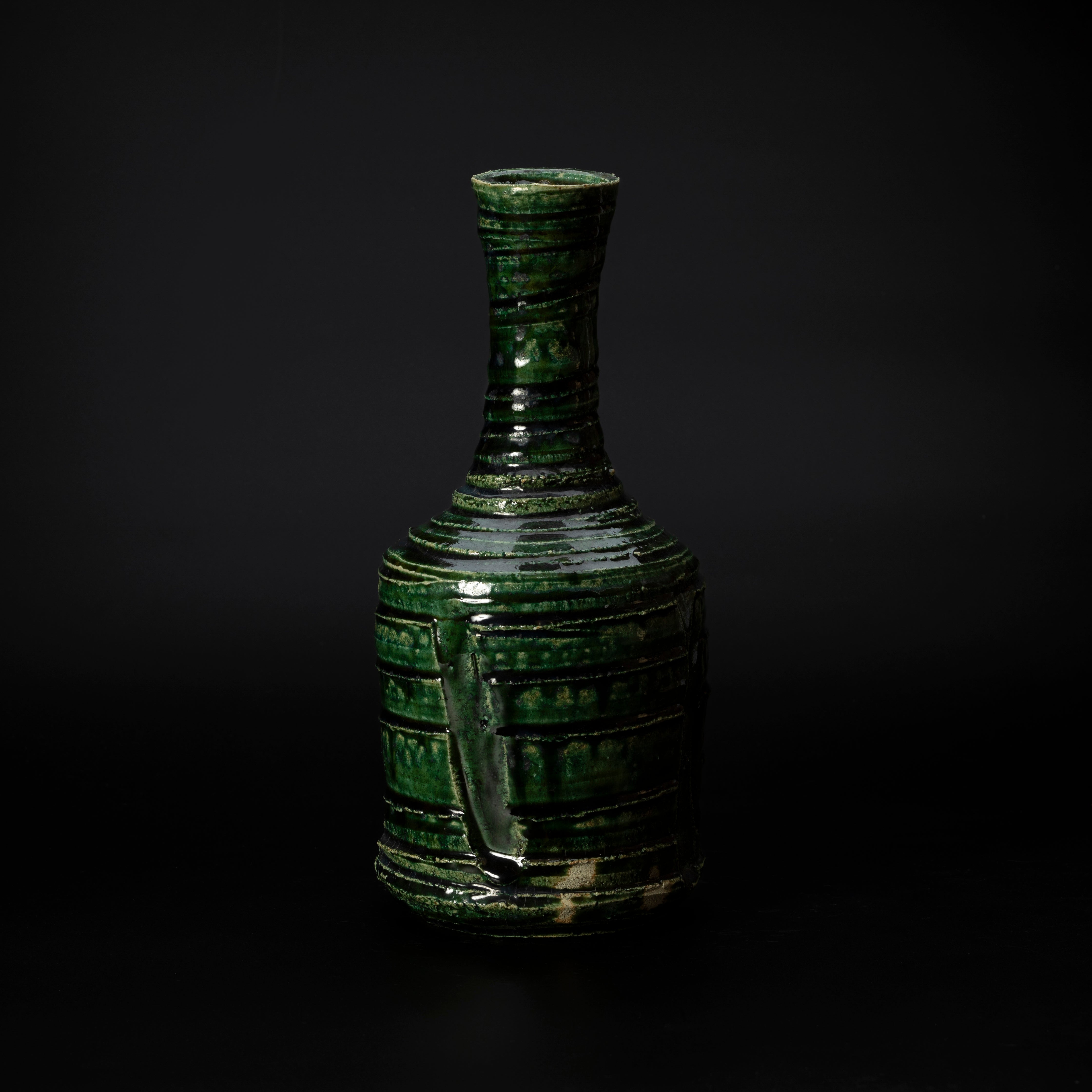 Bình hoa Oribe
