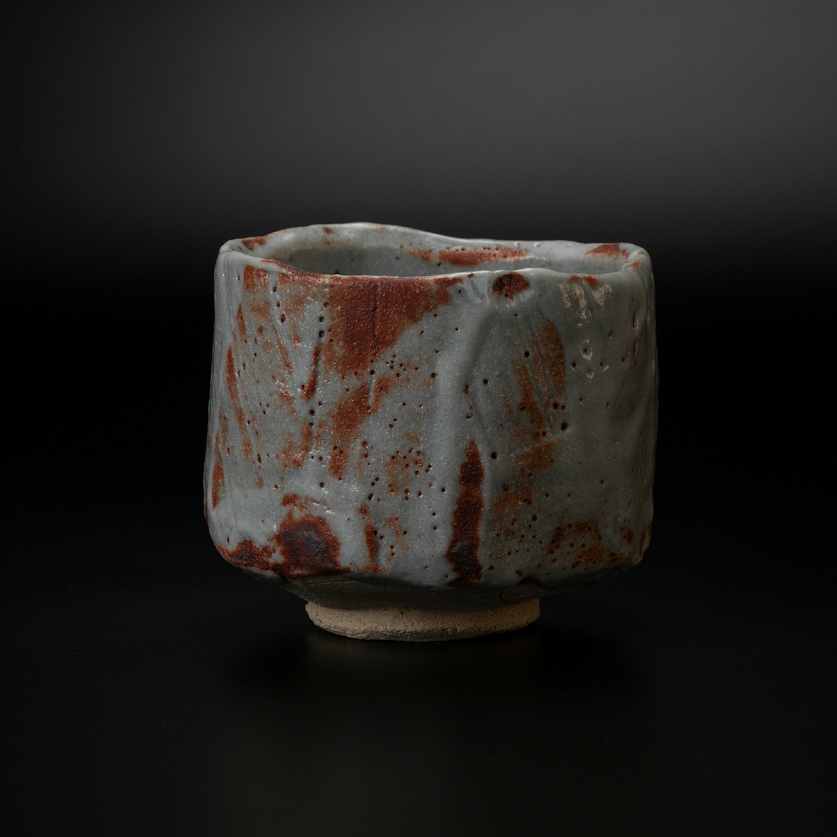 抹茶茶碗／穴窯志野茶碗／茶16 冬霞の志野茶盌｜侘び寂びを映す日本の伝統美