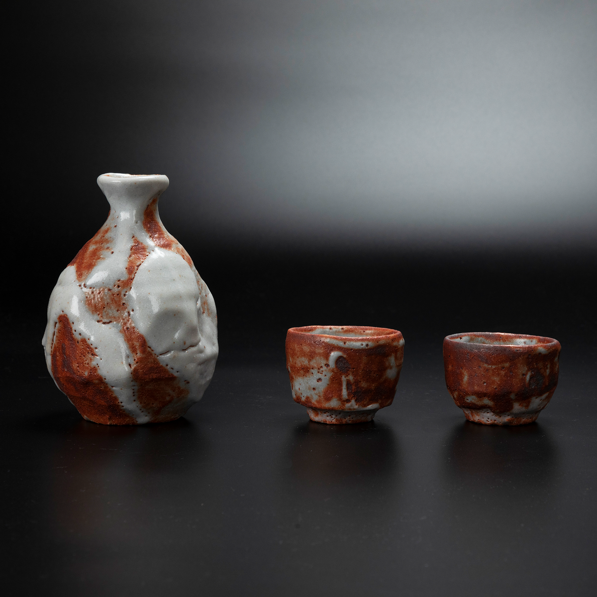 伝統と美が融合した日本の高級酒器 | 匠の技が光る逸品